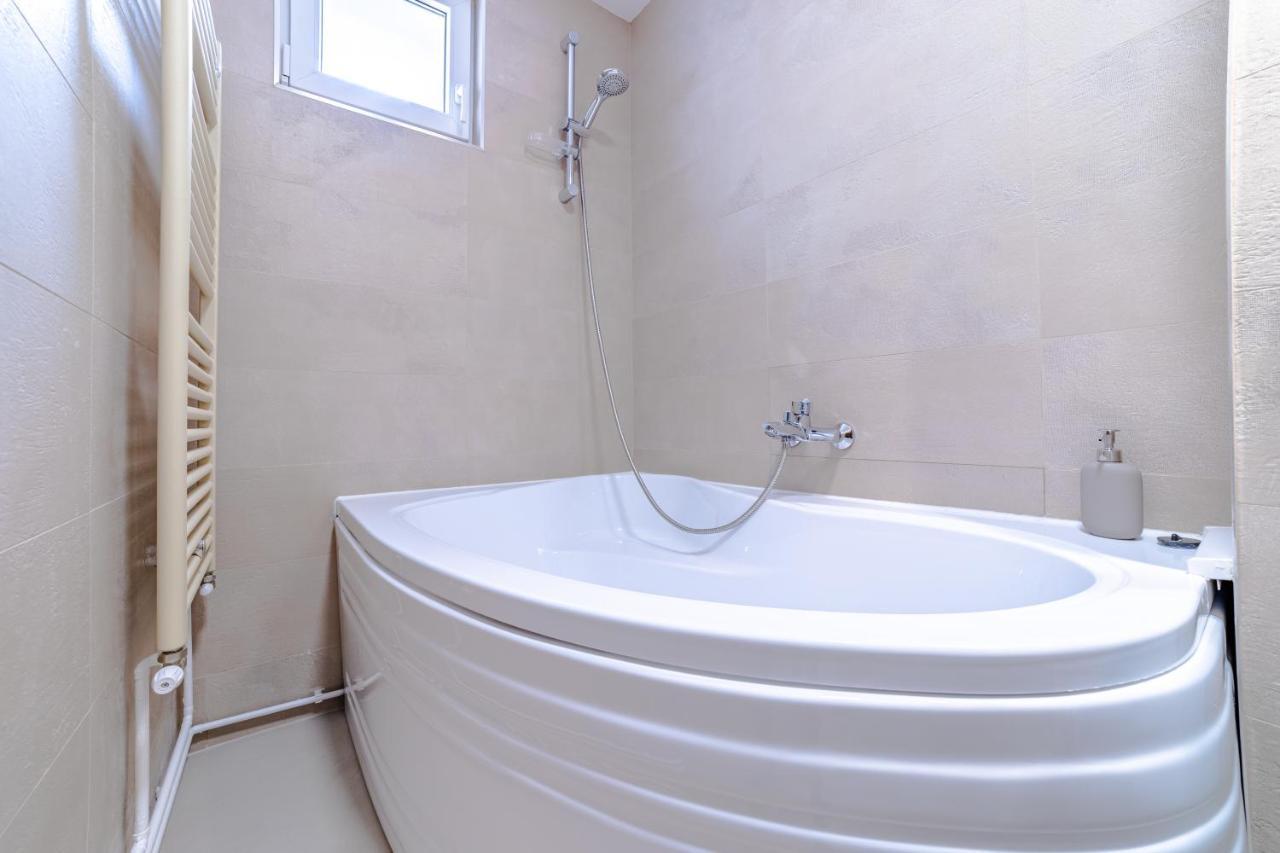 Apartament Garii Brasov Ngoại thất bức ảnh